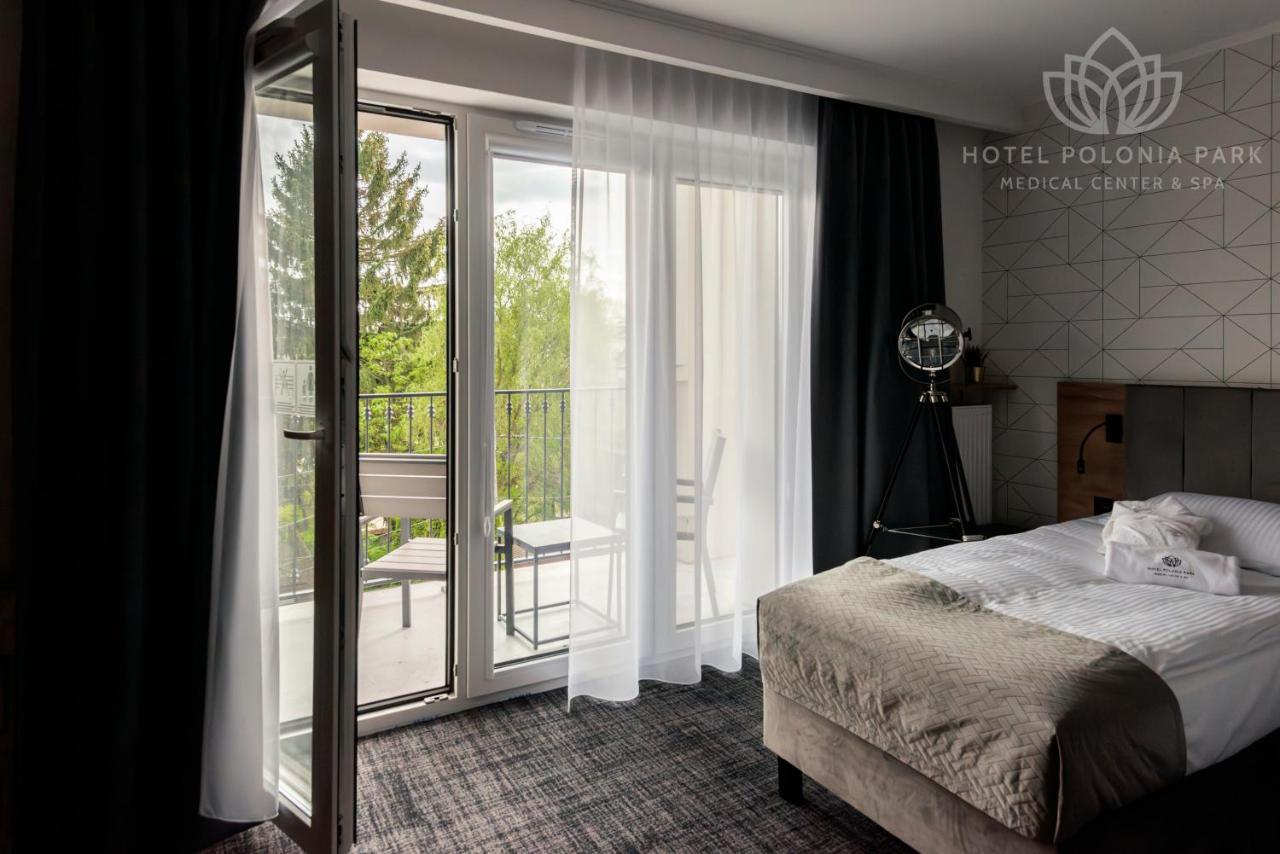 Hotel Polonia Park Medical Center & Spa ブスコ・ズドロイ エクステリア 写真