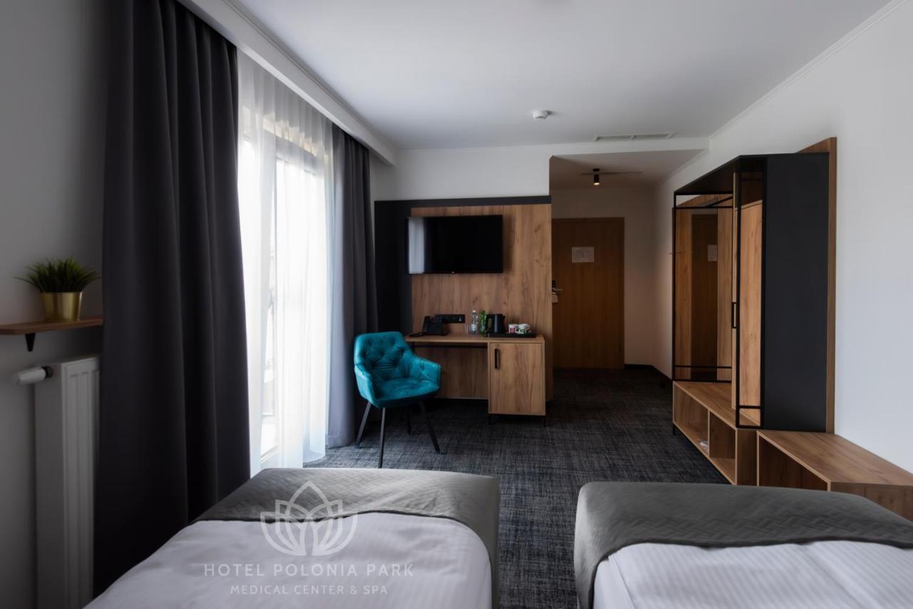 Hotel Polonia Park Medical Center & Spa ブスコ・ズドロイ エクステリア 写真