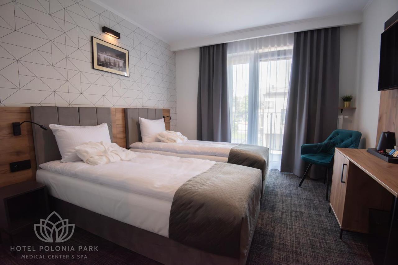 Hotel Polonia Park Medical Center & Spa ブスコ・ズドロイ エクステリア 写真
