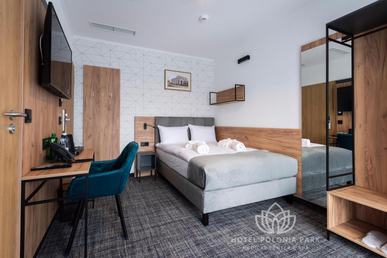 Hotel Polonia Park Medical Center & Spa ブスコ・ズドロイ エクステリア 写真